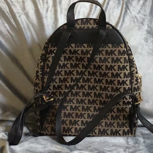 Michael Kors backpack purse - Picture 2 of 2